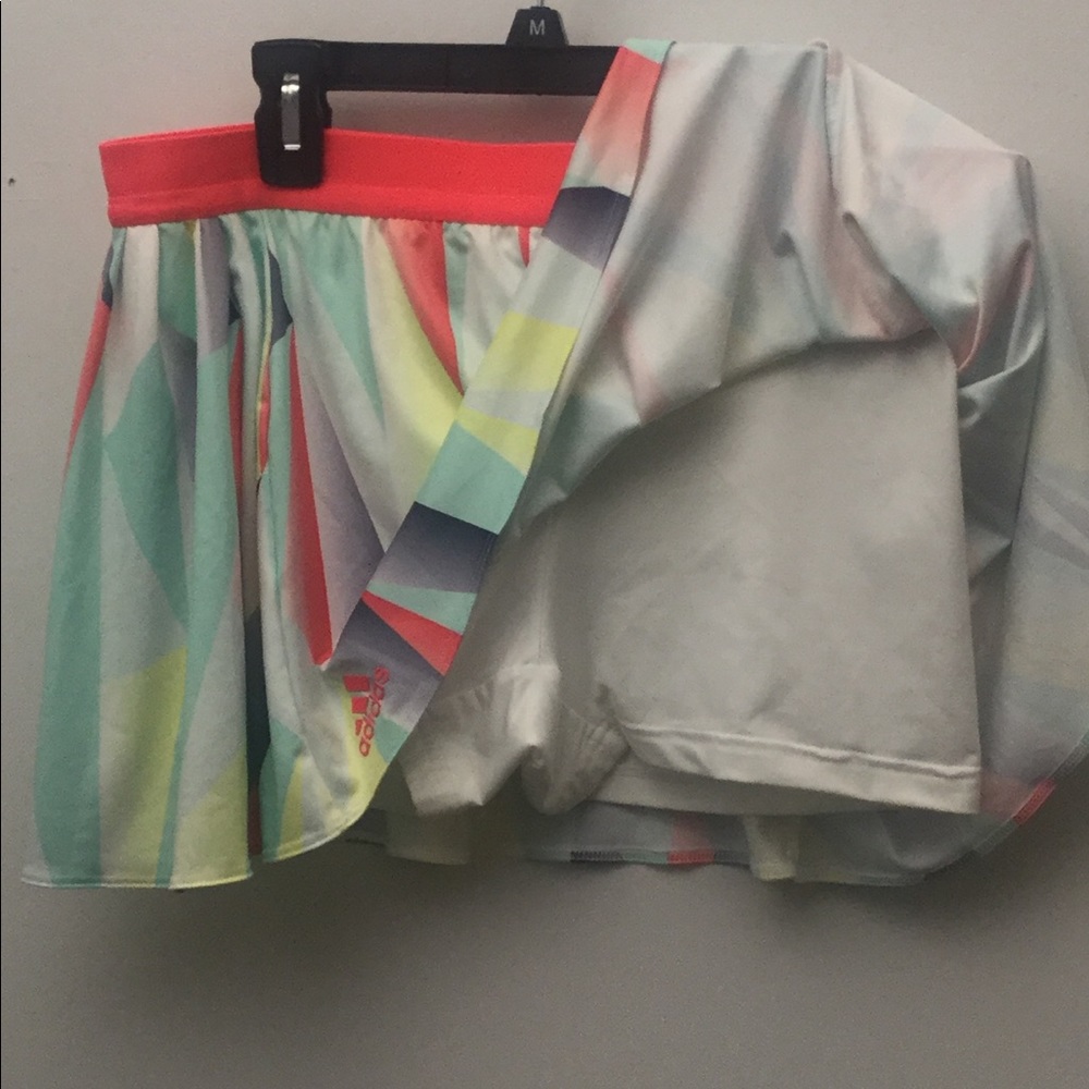 Brand new Adidas tennis skirt - Picture 2 of 3